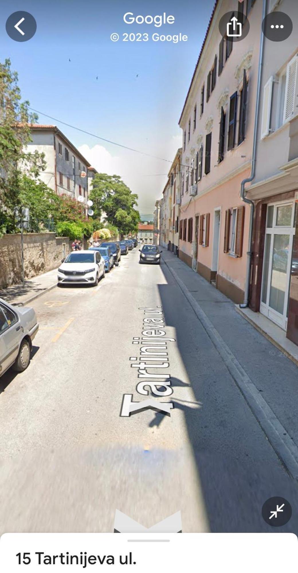 Sunny Corner In City Center With Free Parking Apartment Pula Luaran gambar