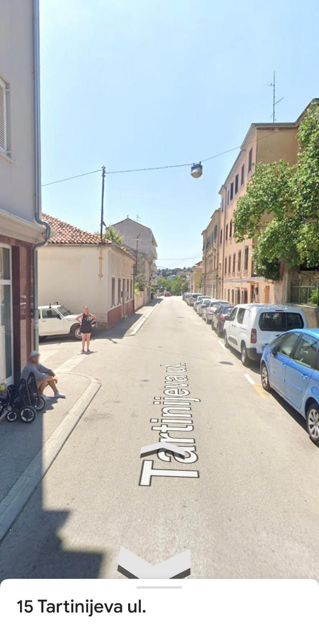 Sunny Corner In City Center With Free Parking Apartment Pula Luaran gambar